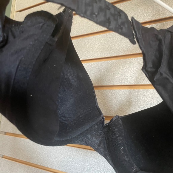 Black Wireless T-Shirt‎ Bra Adjustable Straps Comfortable Everyday Nursing 36 B - Picture 4 of 4